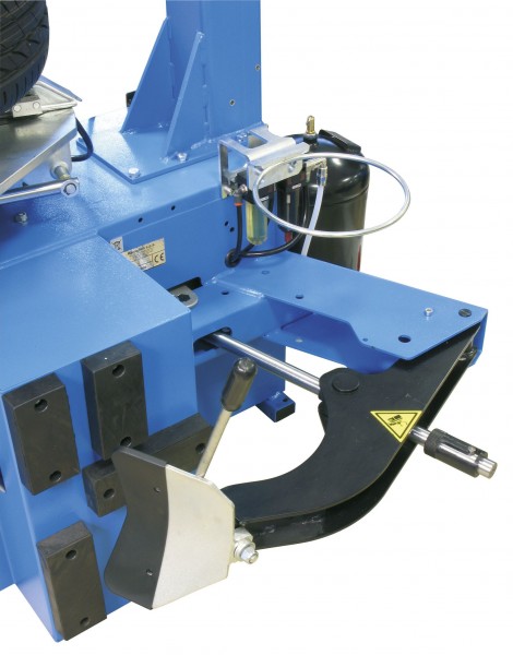 Rav Tire Changer G7246 with Adjustable 17